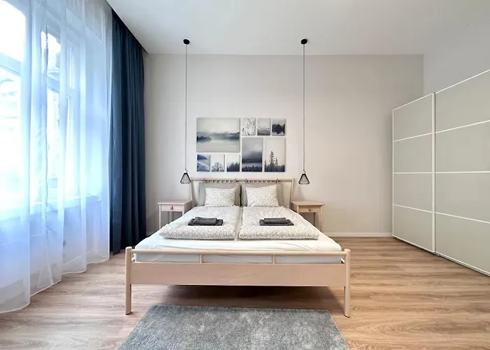 Center Bohemian Design Home With 6Ppl Ac Wifi